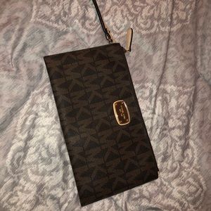 Brown Michael Kors Wristlet
